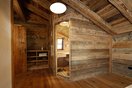 RUKU Sauna Galerie Kabinen mit Holzverkleidung
